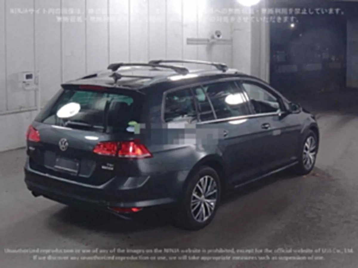 Volkswagen Golf Golf Estate in Grey with Lounge in - Image 3