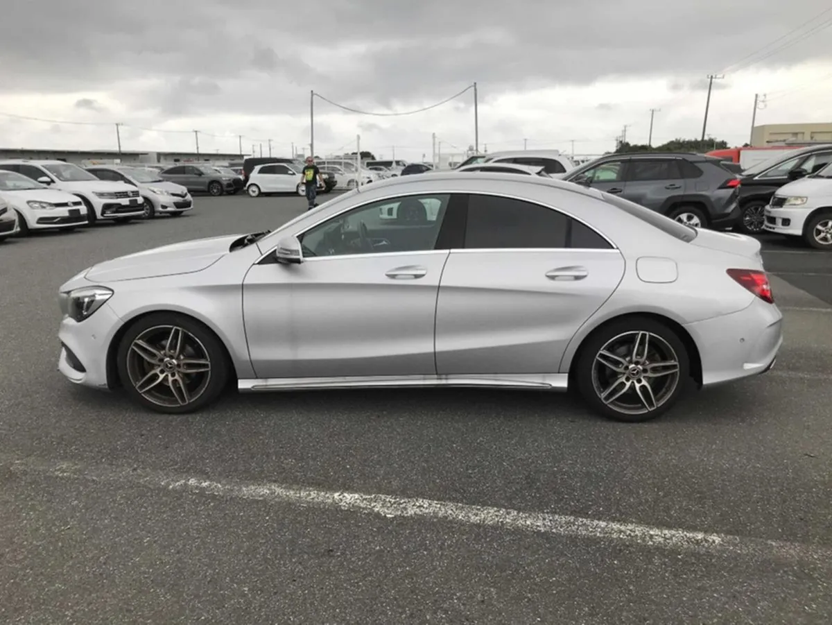 Mercedes-Benz CLA 2018 Silver CLA with very low mi - Image 4