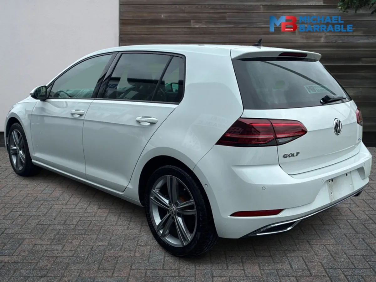 Volkswagen Golf 1.4 Highline DSG *Cream Leather* - Image 4