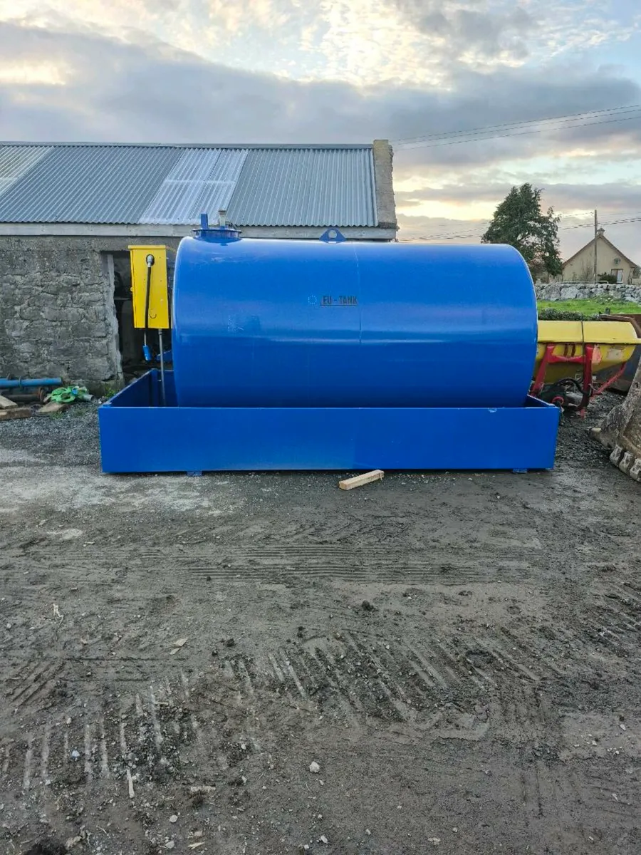 9000 litre bunded bowser - Image 2
