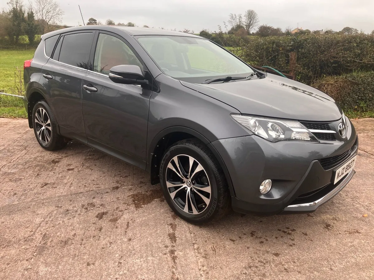 Toyota RAV4 - Image 2