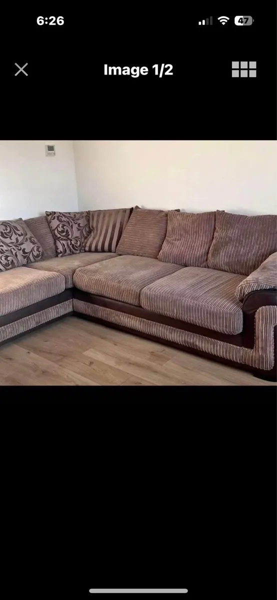 Brown Corner sofa - Image 1