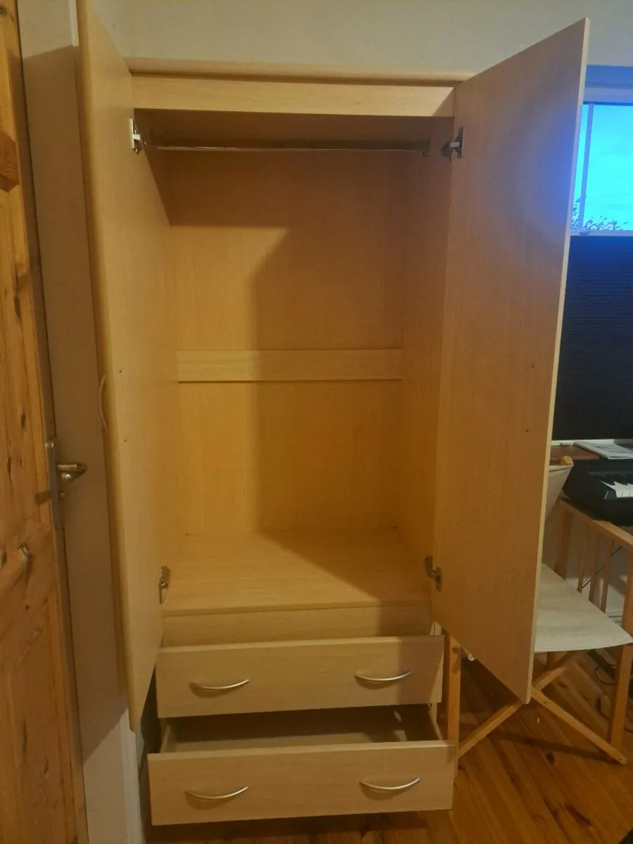 Wardrobe - Image 3