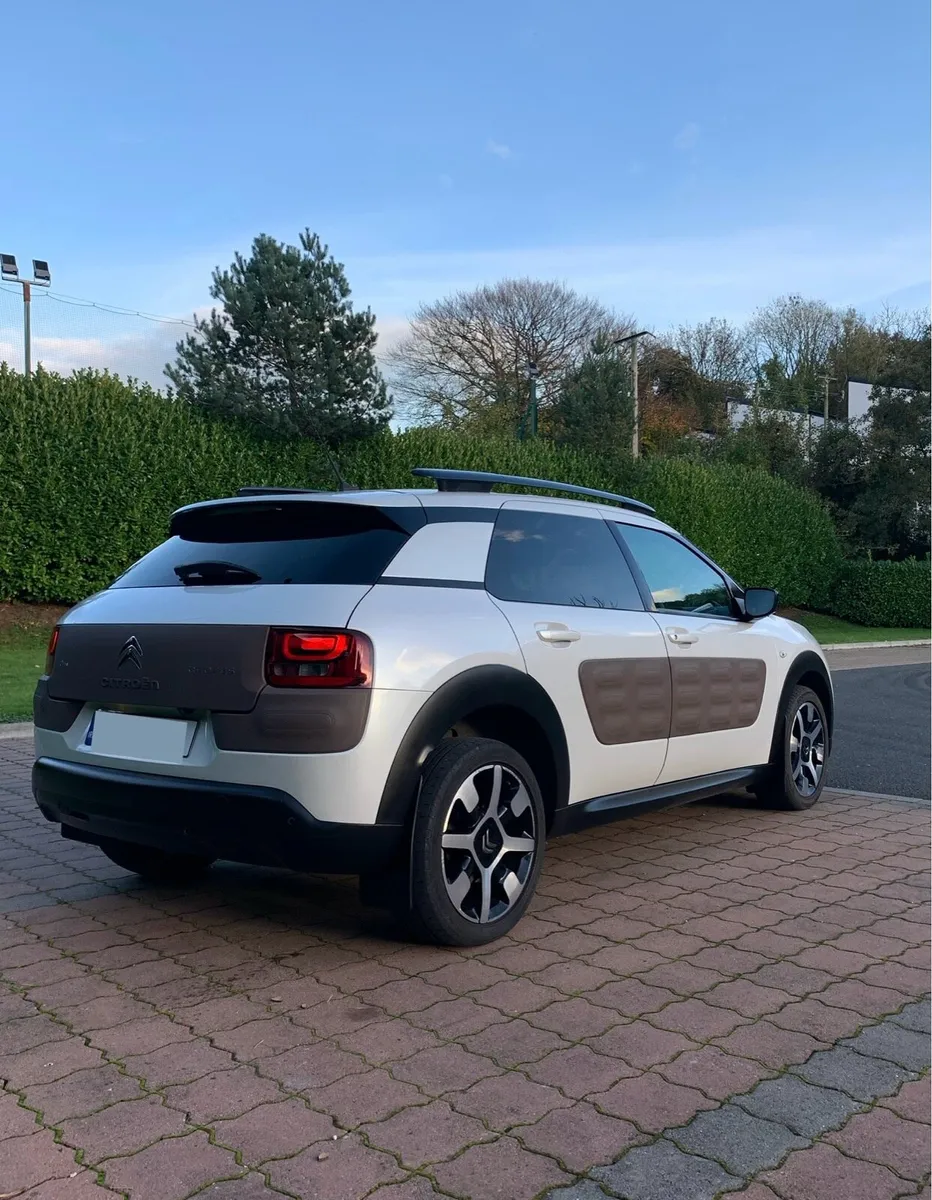 Citroën Cactus 2015 Low kms Pan/Roof NCT&Tax - Image 2