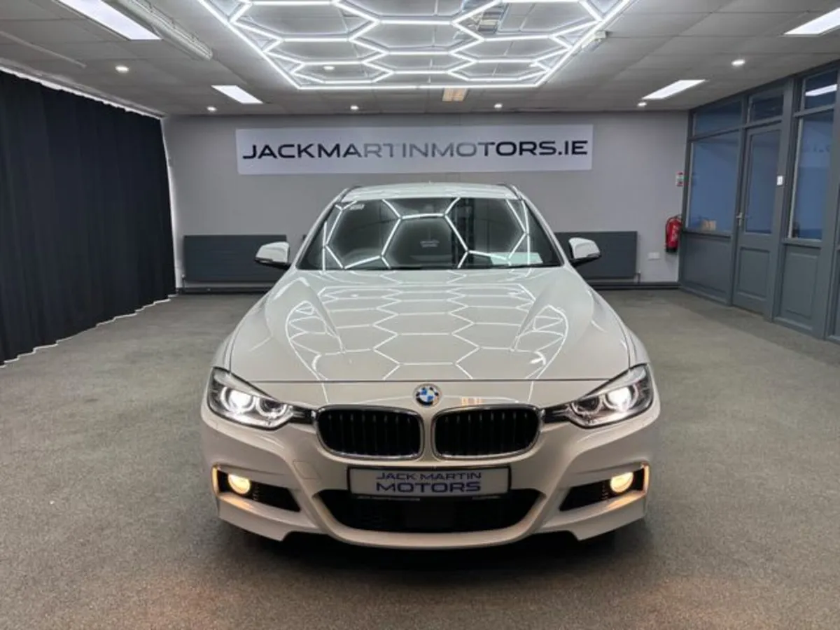 BMW 3-Series 320D Touring M Sport - Image 2