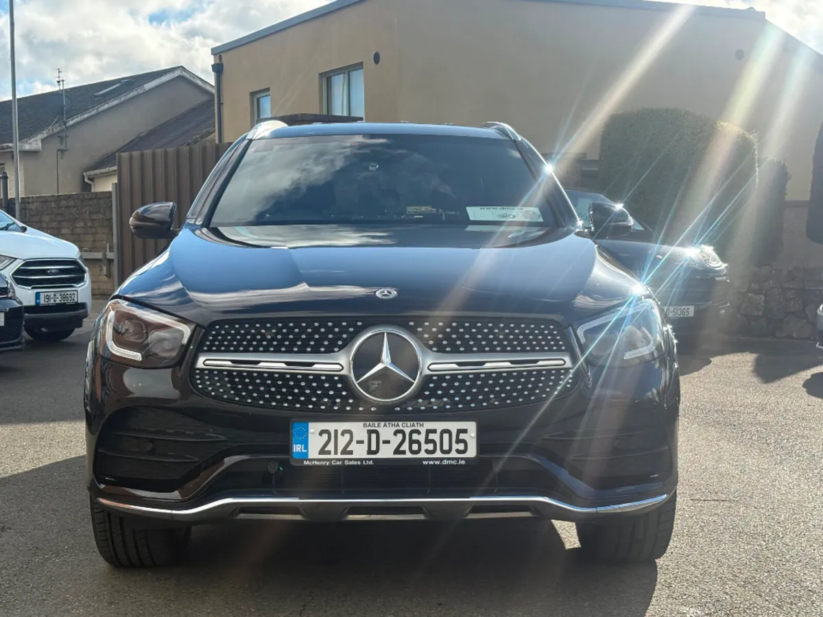 Mercedes-Benz GLC AMG Line Premium GLC 300 de *Fan - Image 2