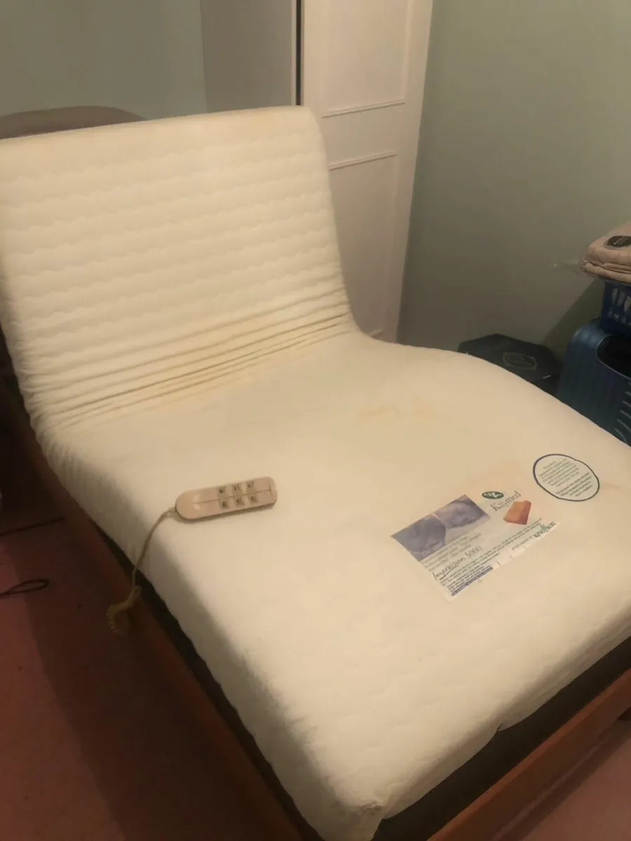 Single Bed - Image 2