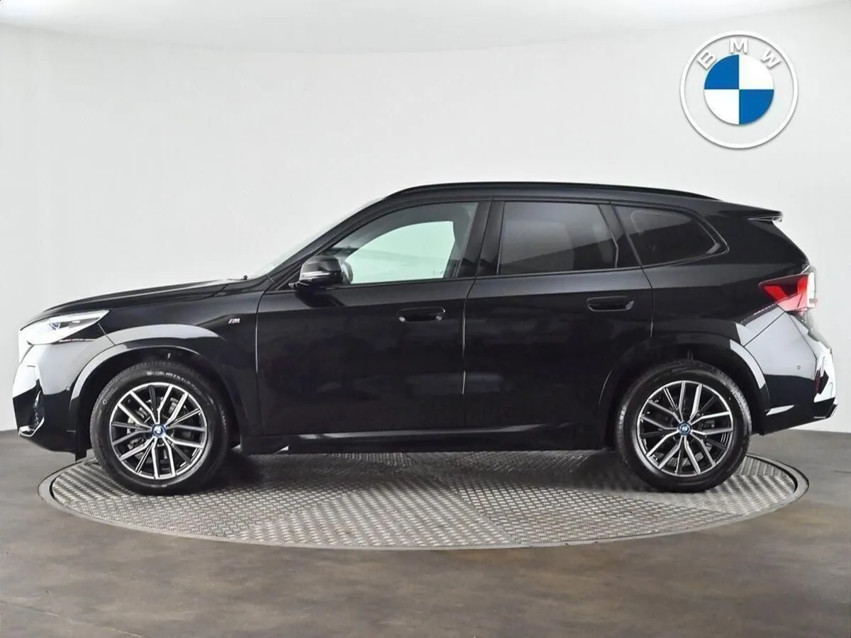 BMW iX1 Edrive20 M Sport - Image 3