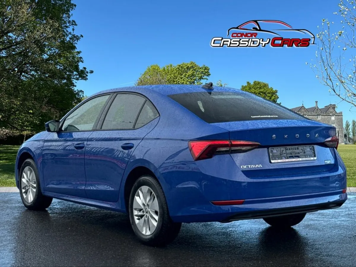 Skoda Octavia SE TECHNOLOGY TDI - Image 3
