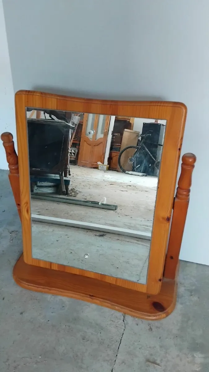 Mirror - Image 1