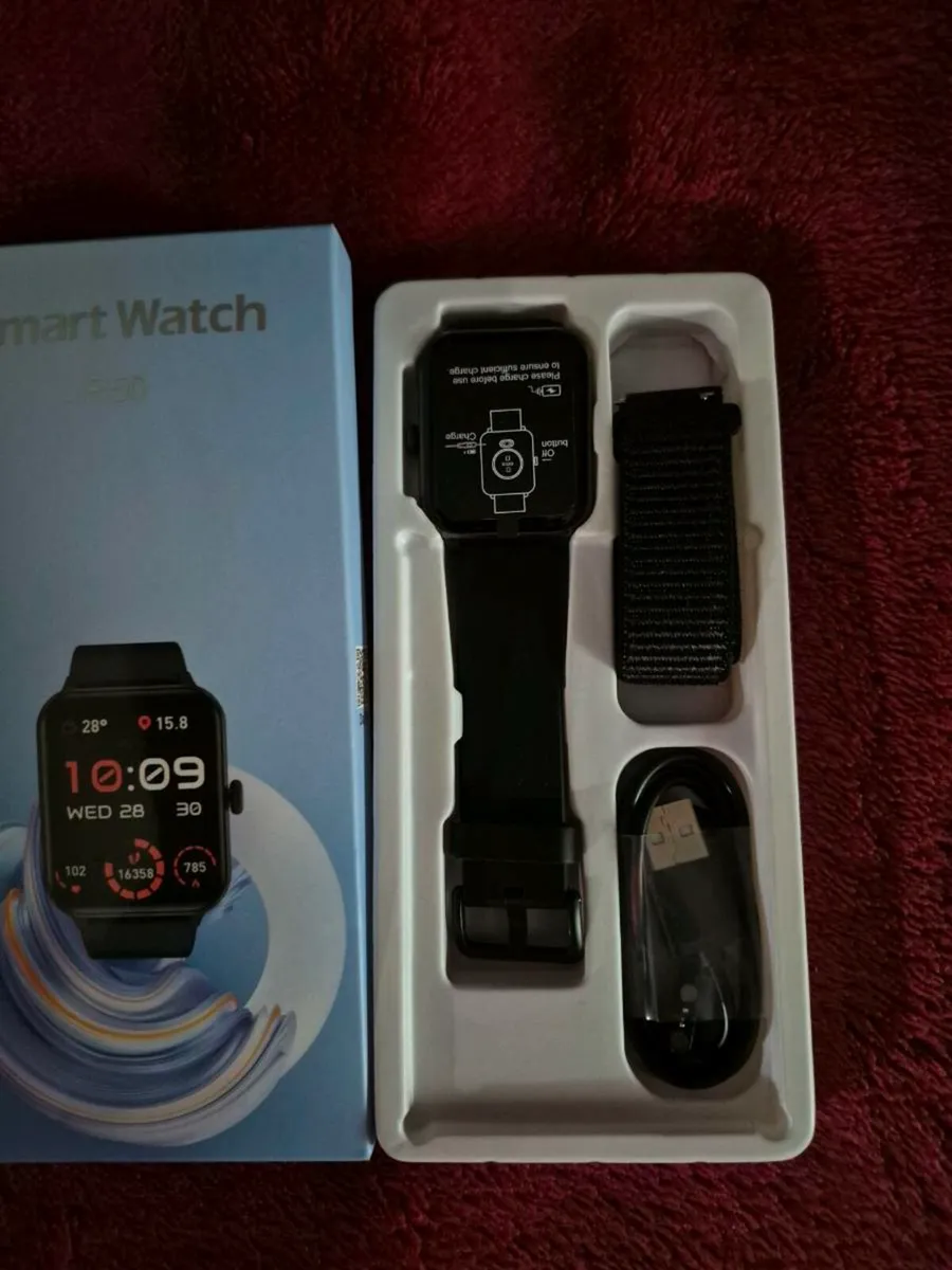 R50 SMART WATCH - Image 4