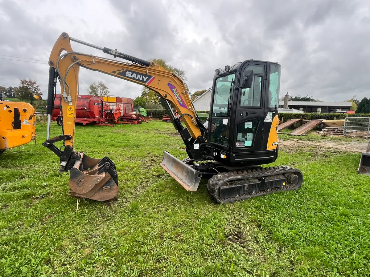 Sany  digger - Image 3