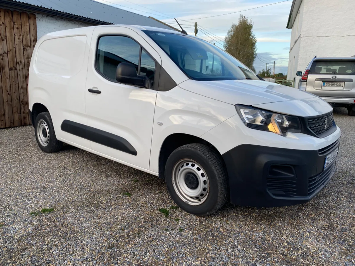 Peugeot Partner 2022 / Finance Arranged - Image 3