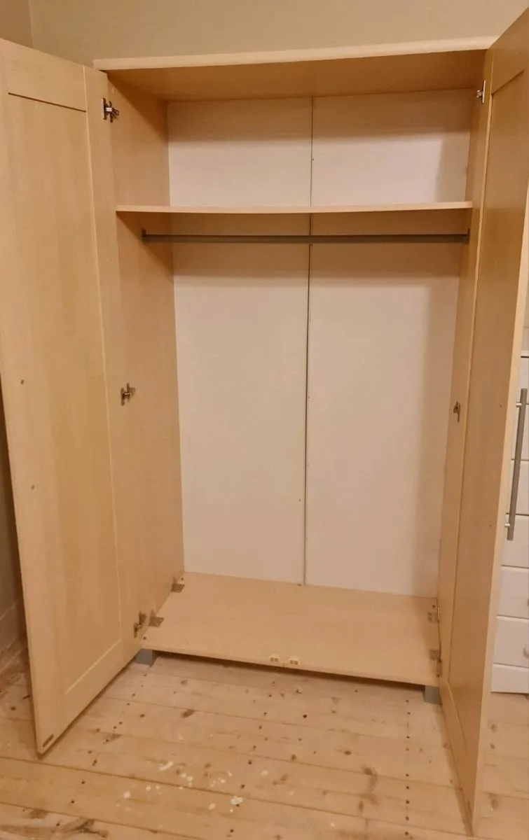 Wardrobe - Image 3