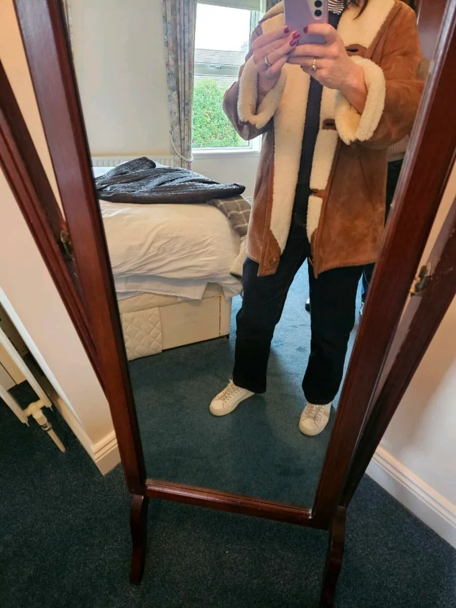 Ladies Sheepskin Mocklers Coat - Image 2
