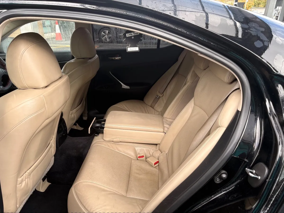 Lexus IS220d 2008 – Black – Excellent Condition - Image 3