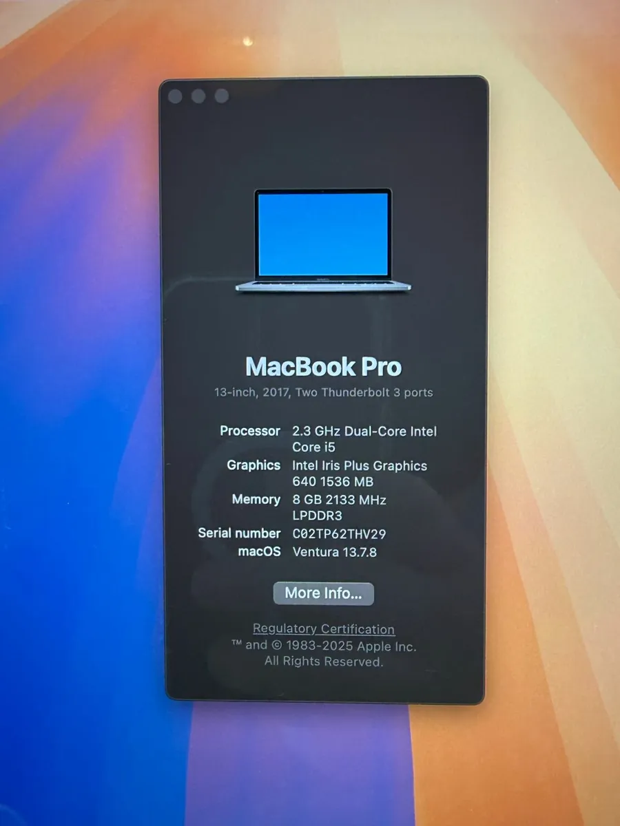 MacBook Pro (Retina, 13-inch, 2017) - Image 2