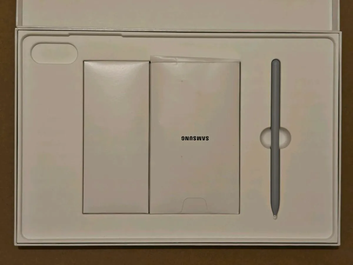 Samsung Galaxy Tab S10+ - Image 3