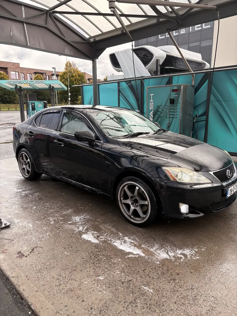 Lexus IS220d 2008 – Black – Excellent Condition - Image 2
