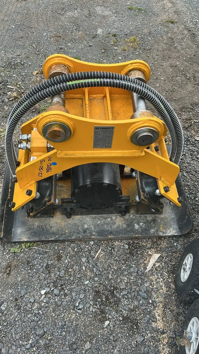 6-8 ton plate compactor - Image 2