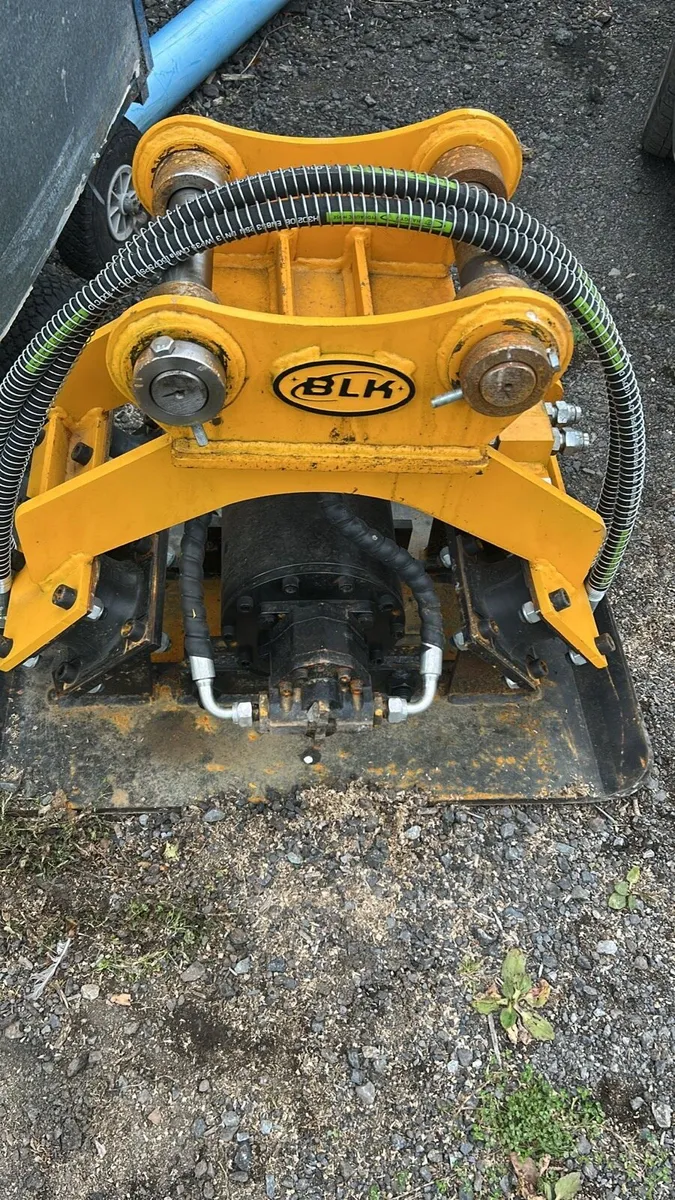 6-8 ton plate compactor - Image 3