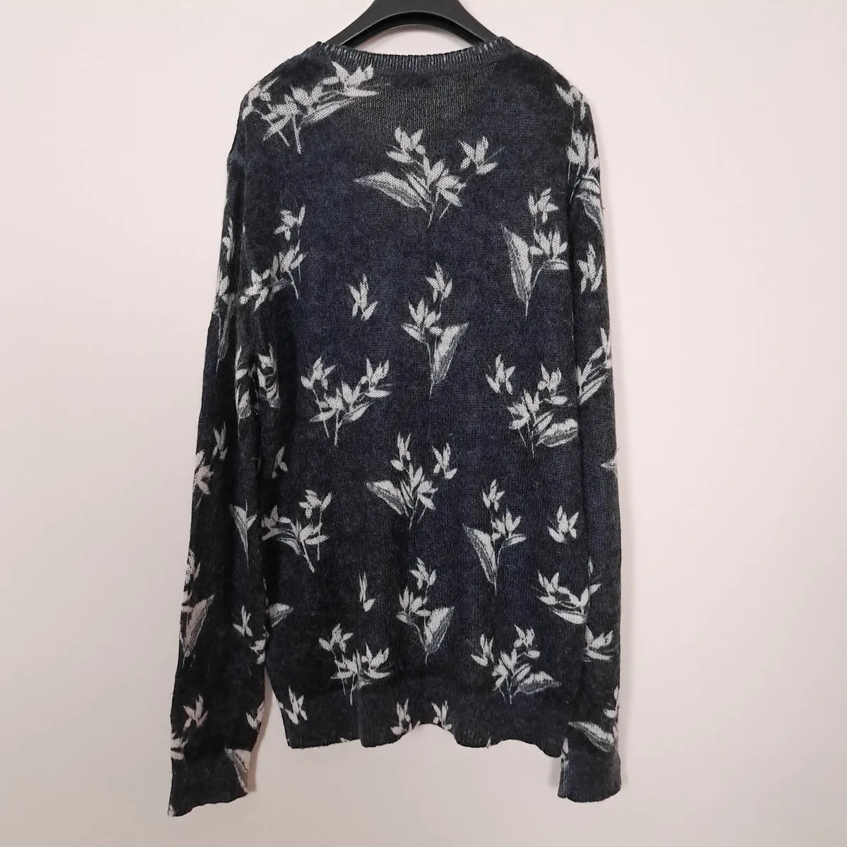 Reiss Navy Blue White Leaf Floral Jumper XL - Image 3