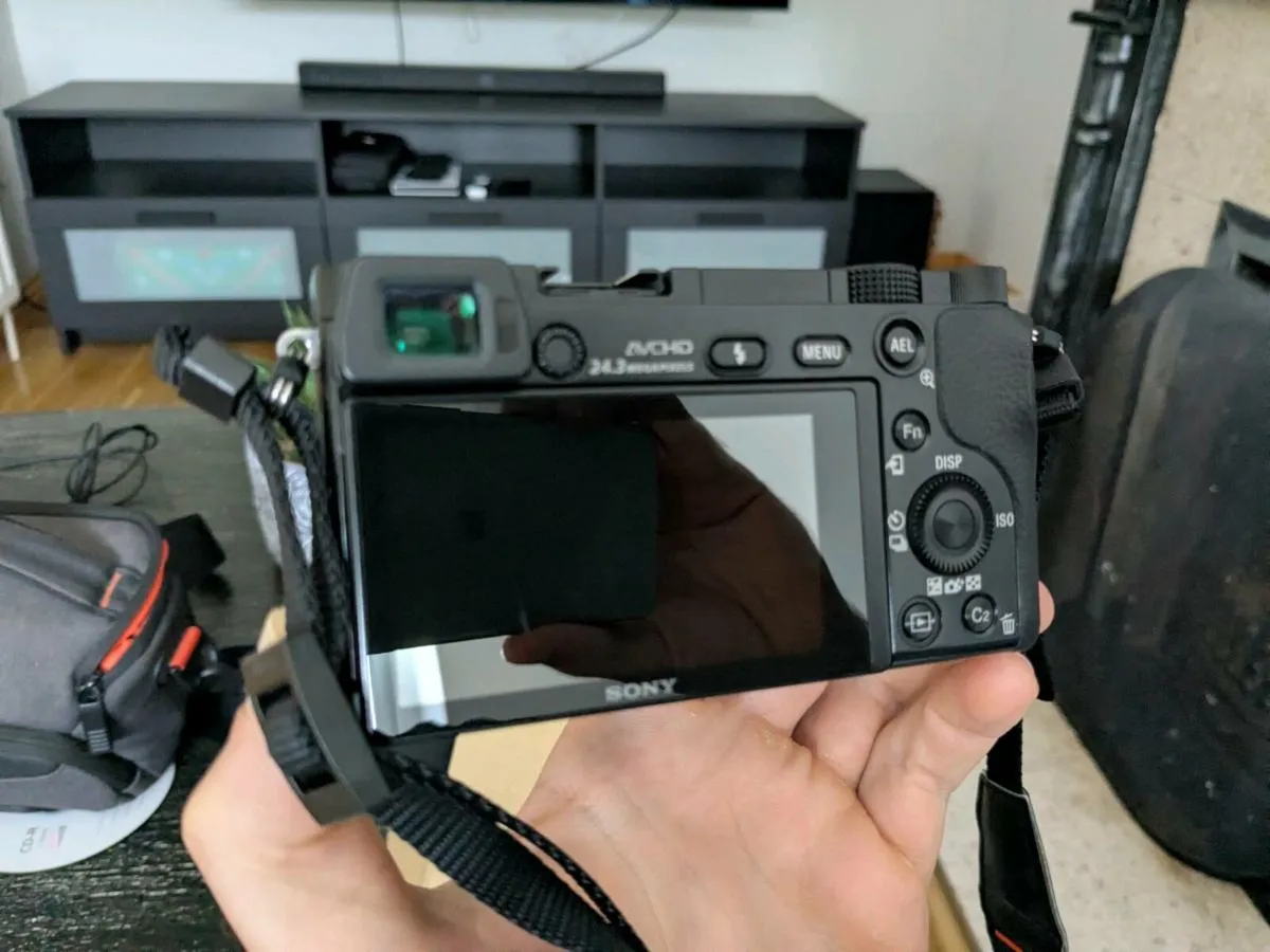Sony Alpha A6000 Mirrorless Camera Kit - Image 3