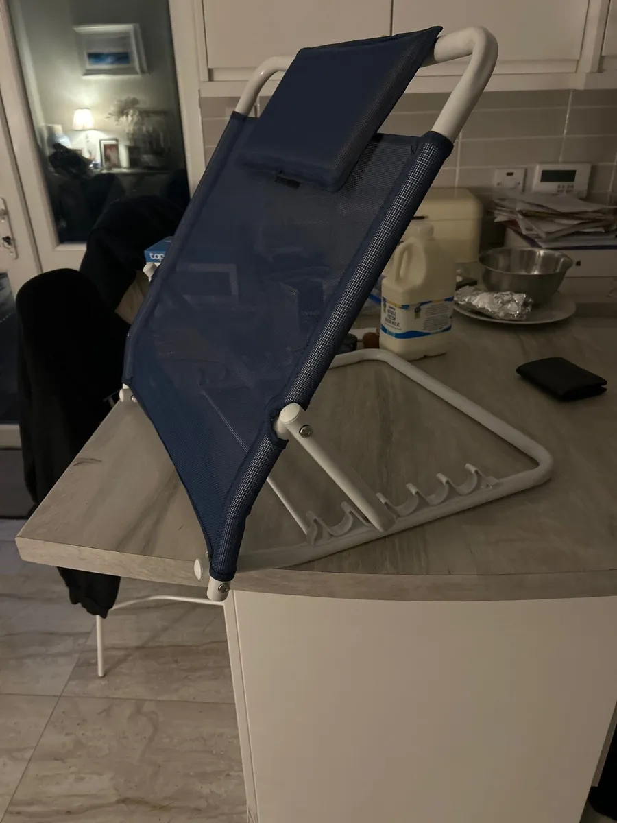 Back rest .. bed rail . - Image 1