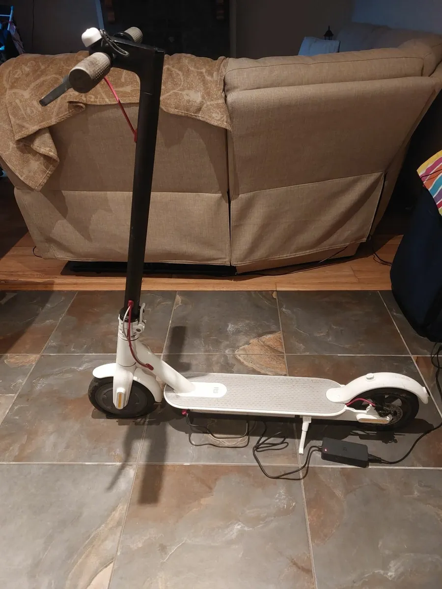 E scooter MI 365 Segway Ninebot - Image 1