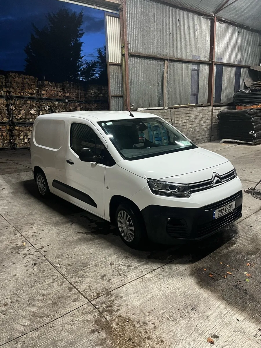 202 Citeron Berlingo enterprise model - Image 1
