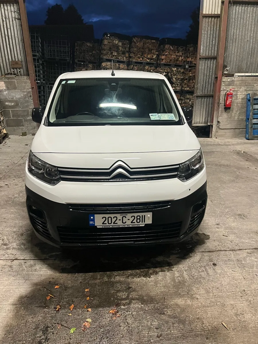 202 Citeron Berlingo enterprise model - Image 2