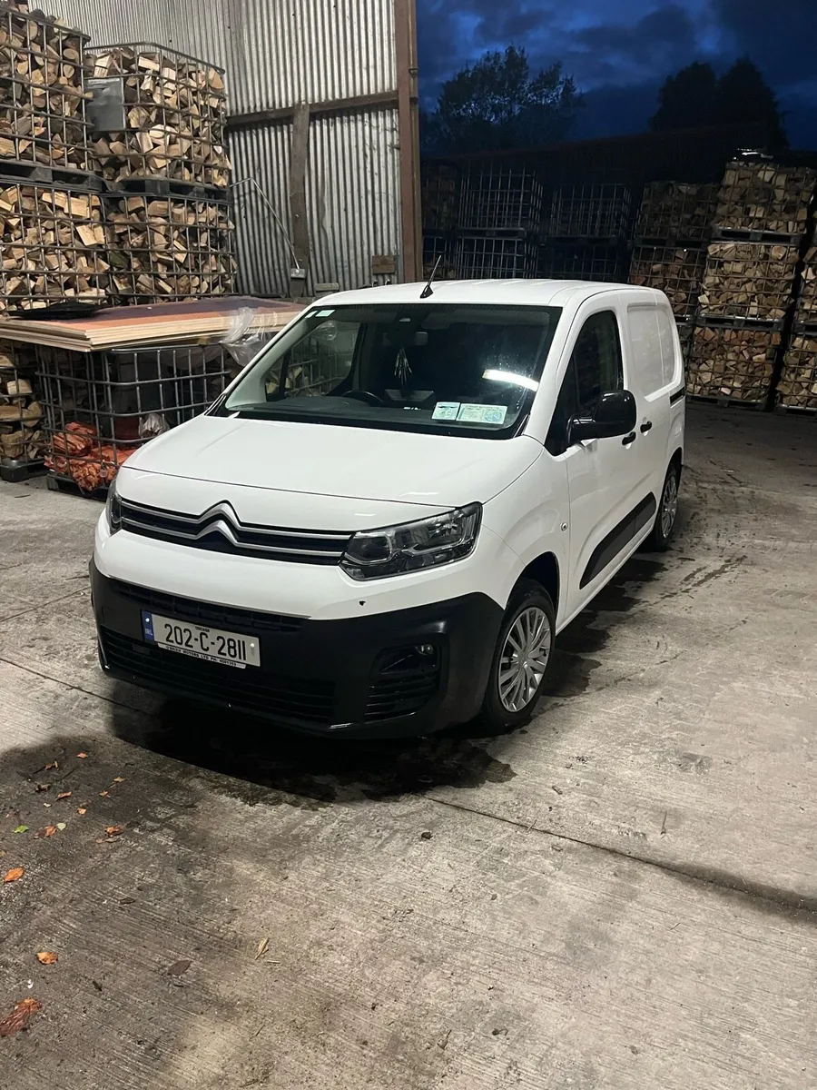 202 Citeron Berlingo enterprise model - Image 3