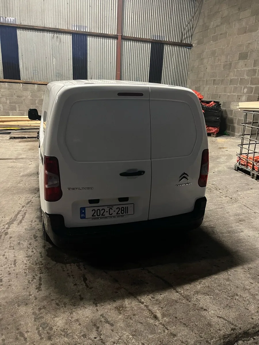 202 Citeron Berlingo enterprise model - Image 4