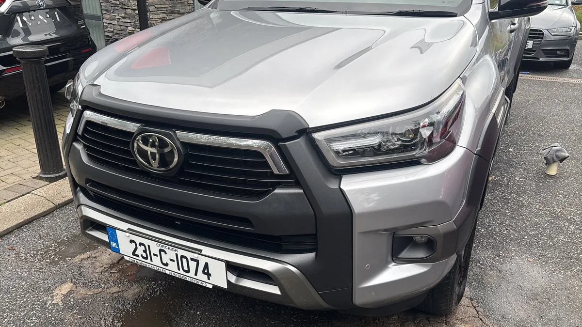 Toyota Hilux 2023 - Image 1