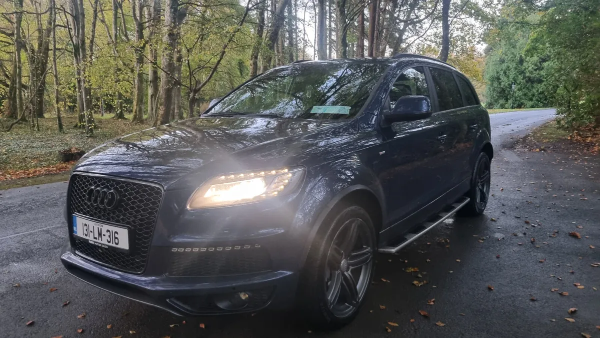 131 Audi Q7 S-line 7 Seater - Image 3