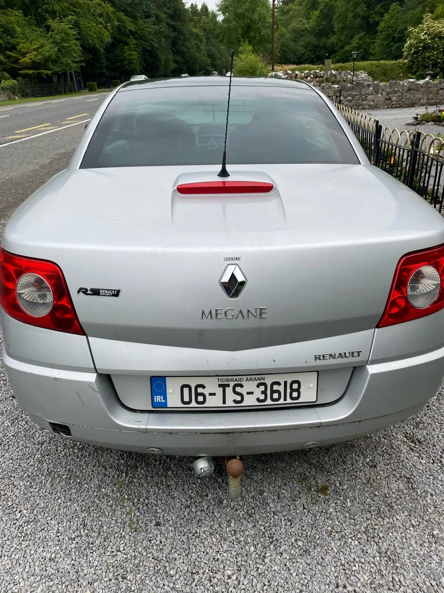 Renault Megan convertable - Image 2
