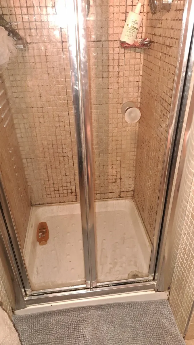 Bathroom - Image 2