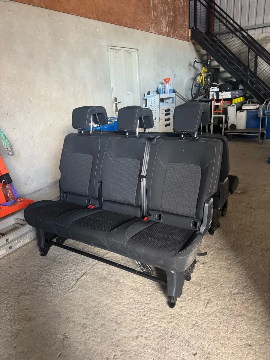 3seaters Renault traffic 2024 - Image 1
