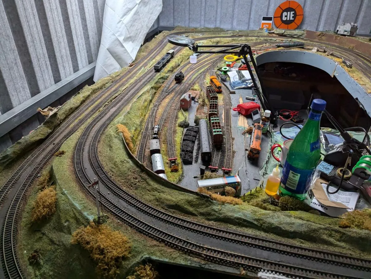 Model Railway Layout - Image 3