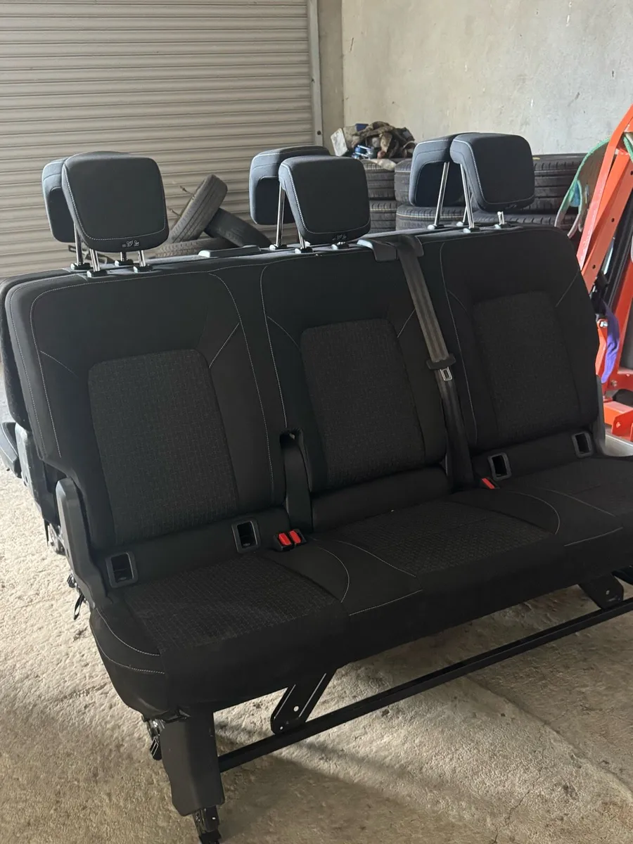 3seaters Renault traffic 2024 - Image 4