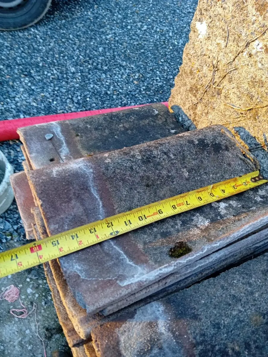 Roman style roof tiles - Image 2