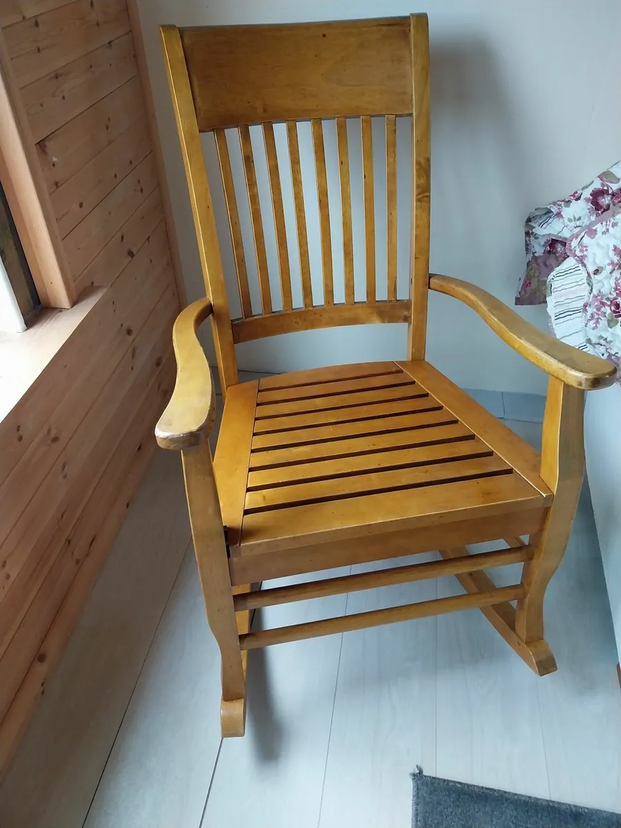 Rocking Chair - Image 3