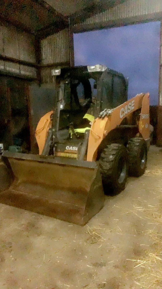 Case Skidsteer - Image 1