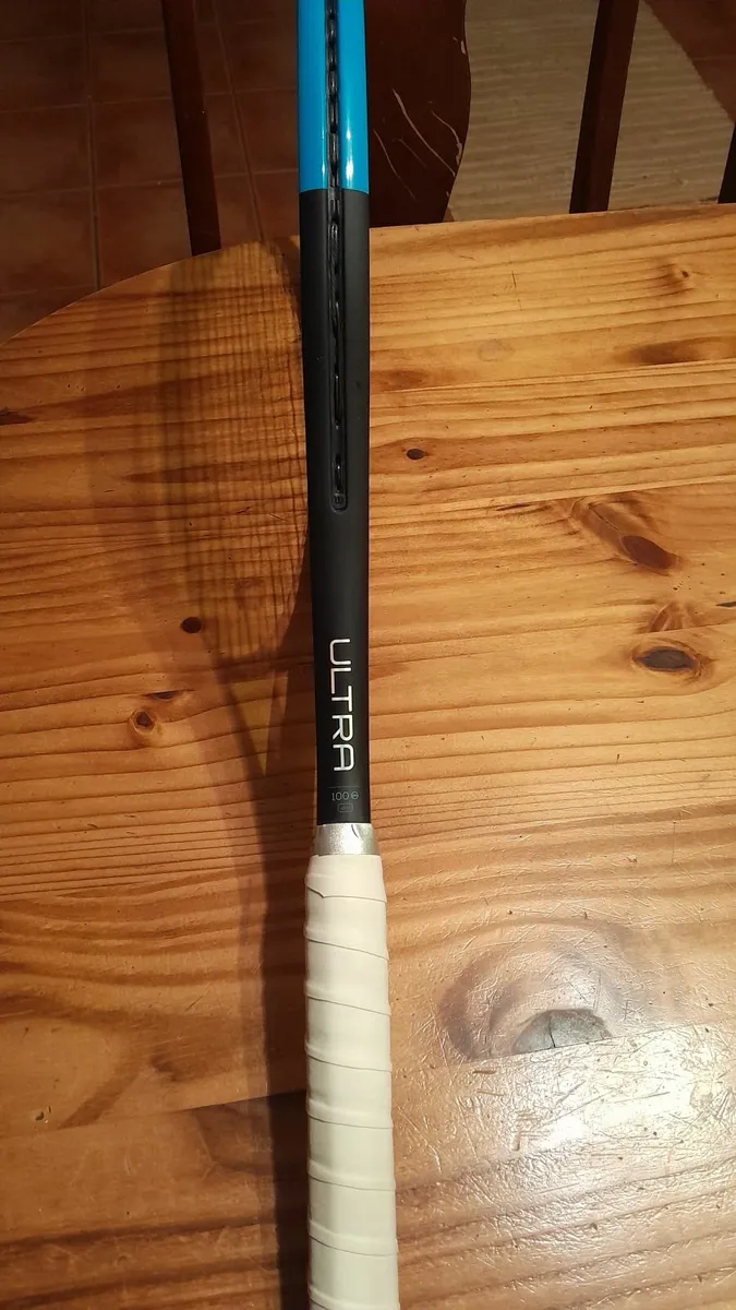 Wilson Ultra 100 tennis Rackets x2 - Image 3