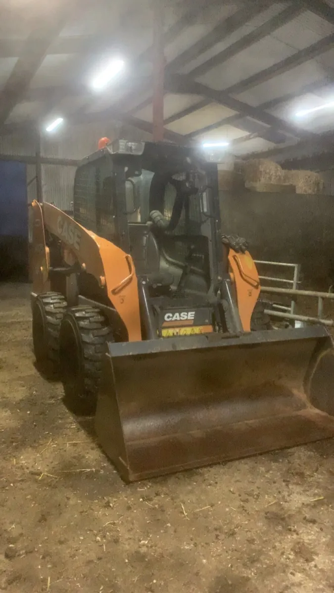 Case Skidsteer - Image 3