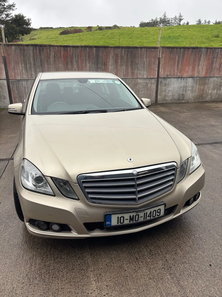 Car - Image 1