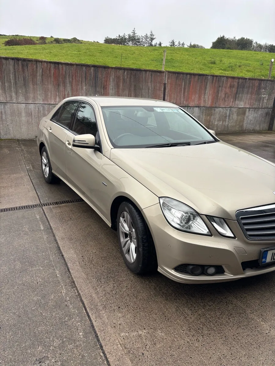 Car - Image 4