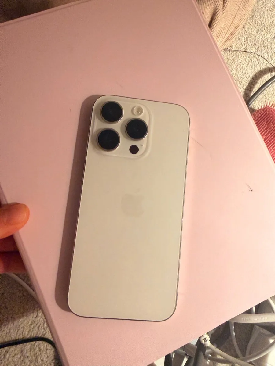 iPhone 15pro 1TB - Image 2