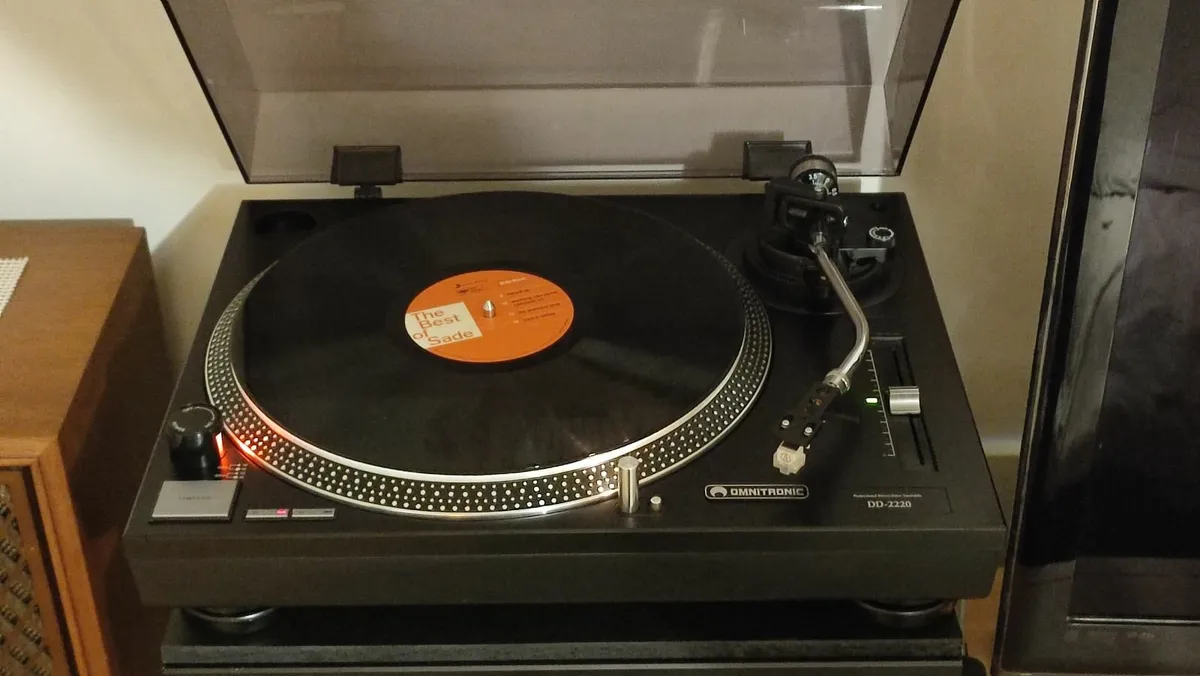 OMNITRONIC DD-2220,copy of Technics 1210 turntable - Image 3