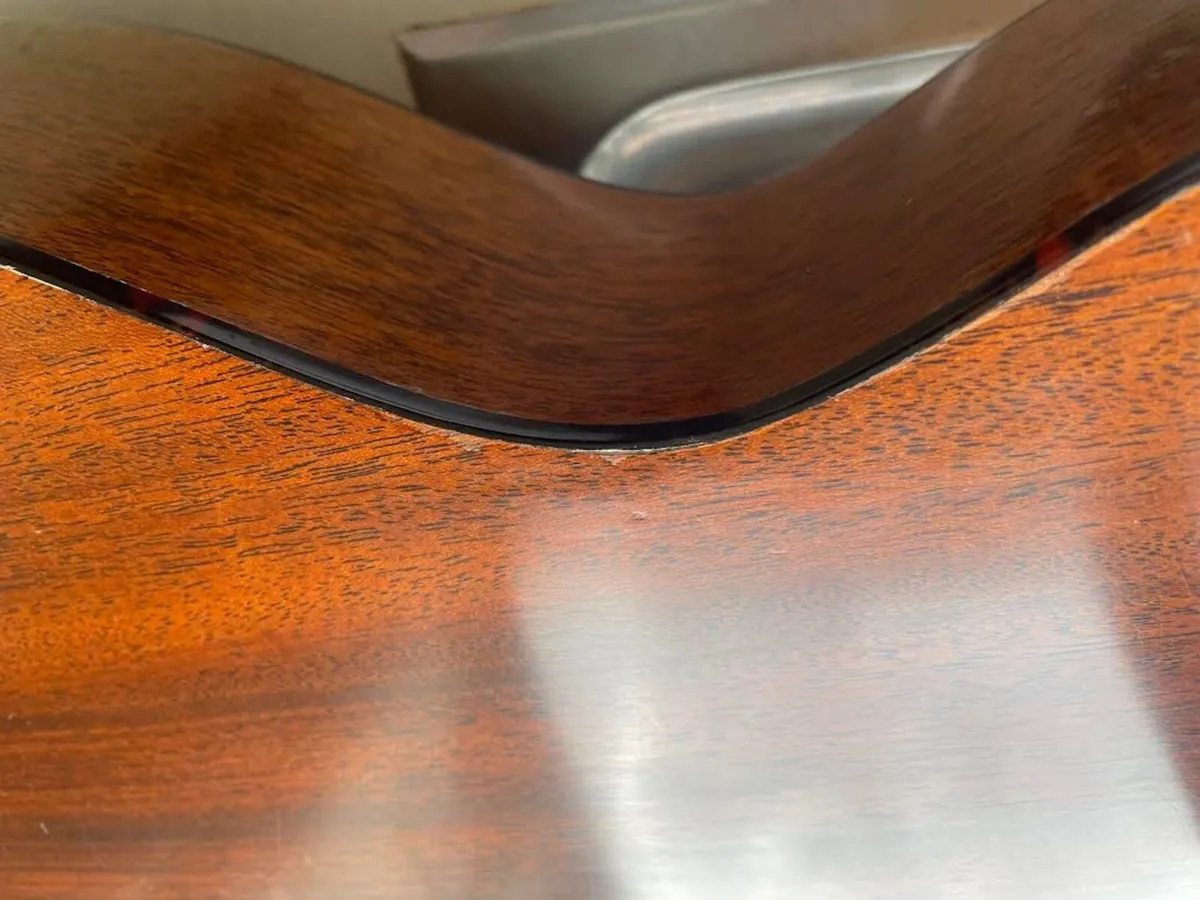 guitar - Image 4